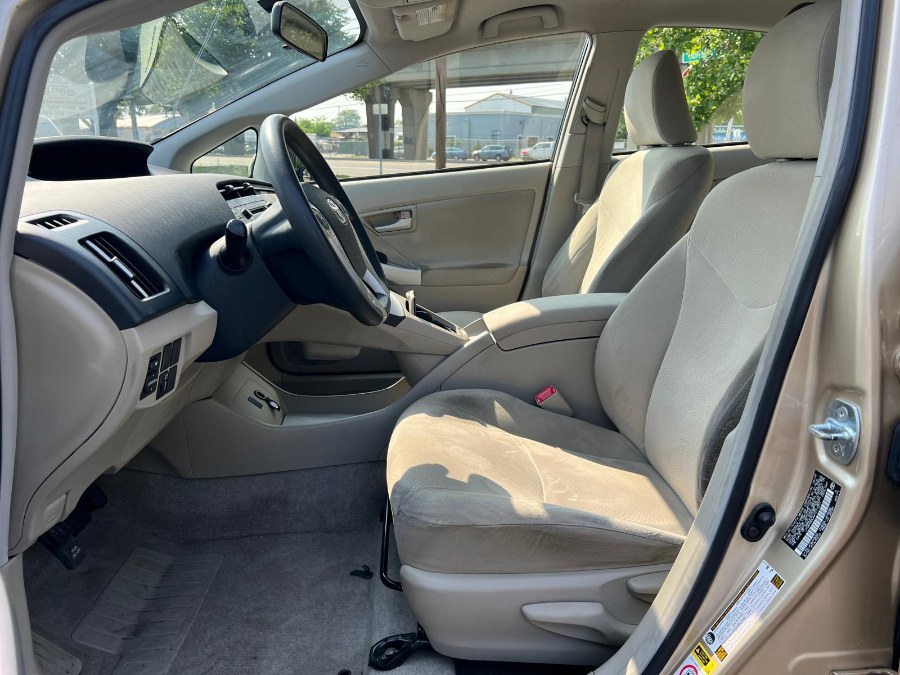 2010 Toyota Prius 5dr HB III (Natl), available for sale in Lindenhurst, New York | Cargenic Automotive. Lindenhurst, New York 2010 Toyota Prius 5dr HB III (Natl), available for sale in Lindenhurst, New York | Cargenic Automotive. Lindenhurst, New York