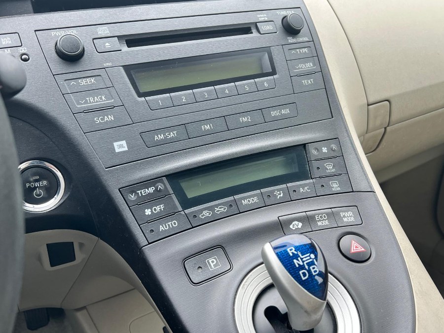 2010 Toyota Prius 5dr HB III (Natl), available for sale in Lindenhurst, New York | Cargenic Automotive. Lindenhurst, New York 2010 Toyota Prius 5dr HB III (Natl), available for sale in Lindenhurst, New York | Cargenic Automotive. Lindenhurst, New York