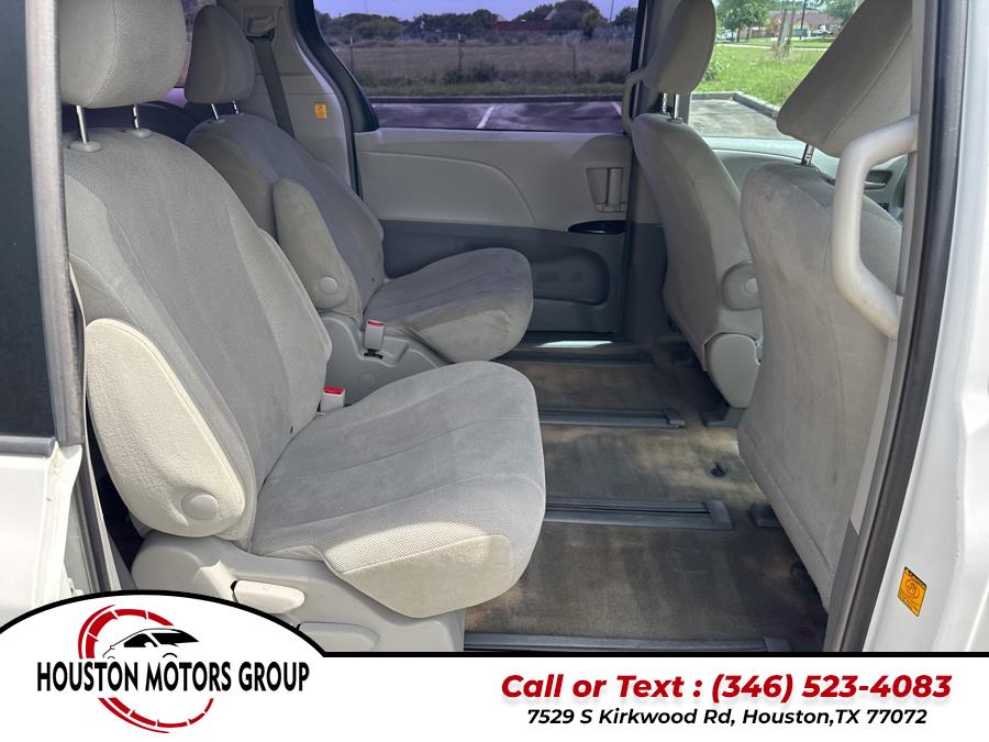 2012 Toyota Sienna 5dr 8-Pass Van I4 LE FWD (Natl), available for sale in Houston, Texas | Houston Motors Group LLC. Houston, Texas 2012 Toyota Sienna 5dr 8-Pass Van I4 LE FWD (Natl), available for sale in Houston, Texas | Houston Motors Group LLC. Houston, Texas