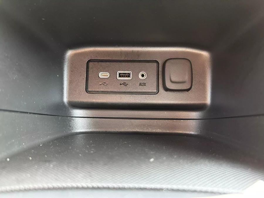 2024 Chevrolet Equinox LT Sport Utility 4D, available for sale in Rochester, New York | 5 Star Motor Group. Rochester, New York 2024 Chevrolet Equinox LT Sport Utility 4D, available for sale in Rochester, New York | 5 Star Motor Group. Rochester, New York