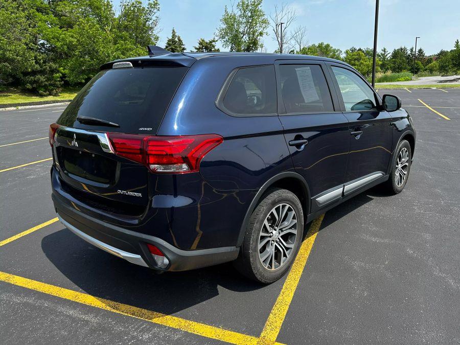 2017 Mitsubishi Outlander ES Sport Utility 4D, available for sale in Rochester, New York | 5 Star Motor Group. Rochester, New York 2017 Mitsubishi Outlander ES Sport Utility 4D, available for sale in Rochester, New York | 5 Star Motor Group. Rochester, New York