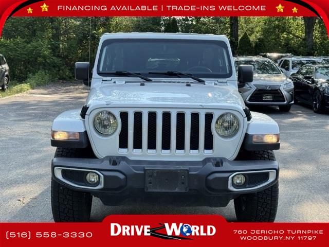 2023 Jeep Wrangler Sahara photo 2