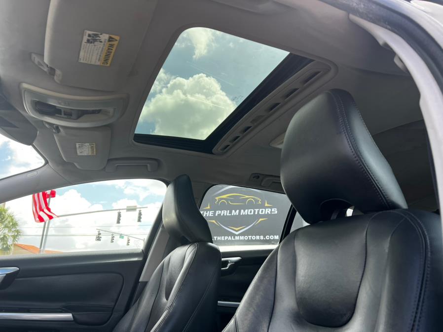 2016 Volvo V60 4dr Wgn T5 Drive-E Premier FWD, available for sale in Hialeah, Florida | The Palm Motors LLC. Hialeah, Florida 2016 Volvo V60 4dr Wgn T5 Drive-E Premier FWD, available for sale in Hialeah, Florida | The Palm Motors LLC. Hialeah, Florida