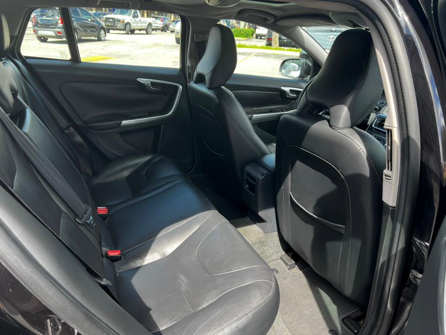 2016 Volvo V60 4dr Wgn T5 Drive-E Premier FWD, available for sale in Hialeah, Florida | The Palm Motors LLC. Hialeah, Florida 2016 Volvo V60 4dr Wgn T5 Drive-E Premier FWD, available for sale in Hialeah, Florida | The Palm Motors LLC. Hialeah, Florida
