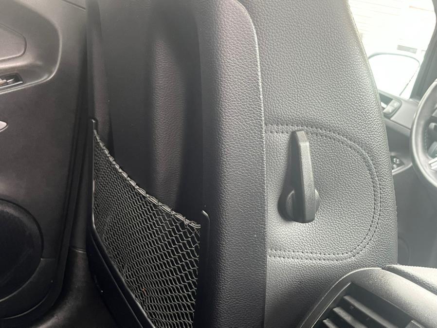 2007 Mercedes-Benz M-Class 4MATIC 4dr 3.5L, available for sale in Springfield, Massachusetts | Jordan Auto Sales Inc. Springfield, Massachusetts 2007 Mercedes-Benz M-Class 4MATIC 4dr 3.5L, available for sale in Springfield, Massachusetts | Jordan Auto Sales Inc. Springfield, Massachusetts