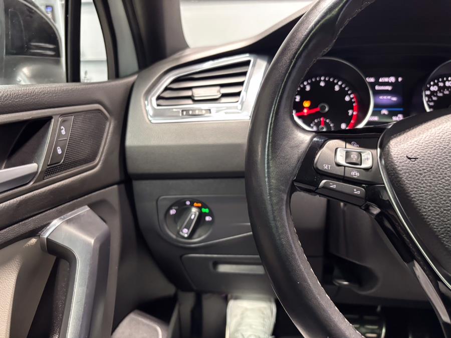 2021 Volkswagen Tiguan 2.0T SE R-Line Black 4MOTION, available for sale in Hillside, New Jersey | Euro Lux Auto. Hillside, New Jersey 2021 Volkswagen Tiguan 2.0T SE R-Line Black 4MOTION, available for sale in Hillside, New Jersey | Euro Lux Auto. Hillside, New Jersey