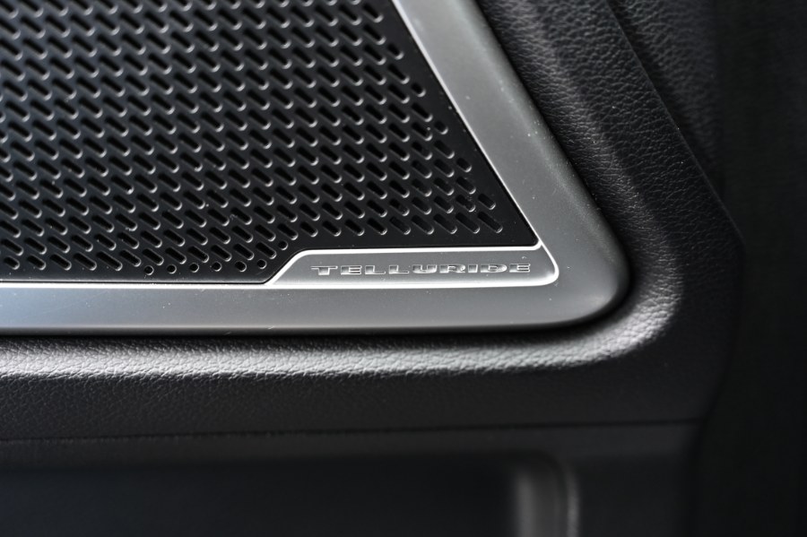 2020 Kia Telluride LX AWD, available for sale in Waterbury, Connecticut | Highline Car Connection. Waterbury, Connecticut 2020 Kia Telluride LX AWD, available for sale in Waterbury, Connecticut | Highline Car Connection. Waterbury, Connecticut