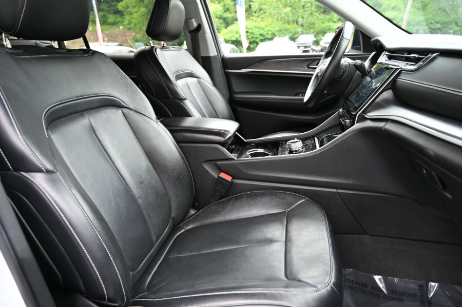 2021 Jeep Grand Cherokee L Limited 4x4, available for sale in Waterbury, Connecticut | Highline Car Connection. Waterbury, Connecticut 2021 Jeep Grand Cherokee L Limited 4x4, available for sale in Waterbury, Connecticut | Highline Car Connection. Waterbury, Connecticut