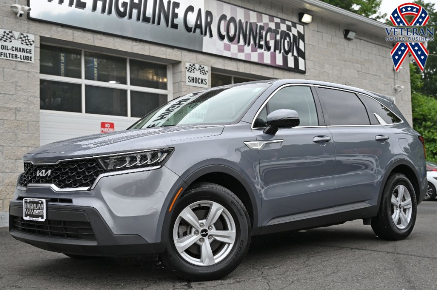 Used 2022 Kia Sorento in Waterbury, Connecticut | Highline Car Connection. Waterbury, Connecticut