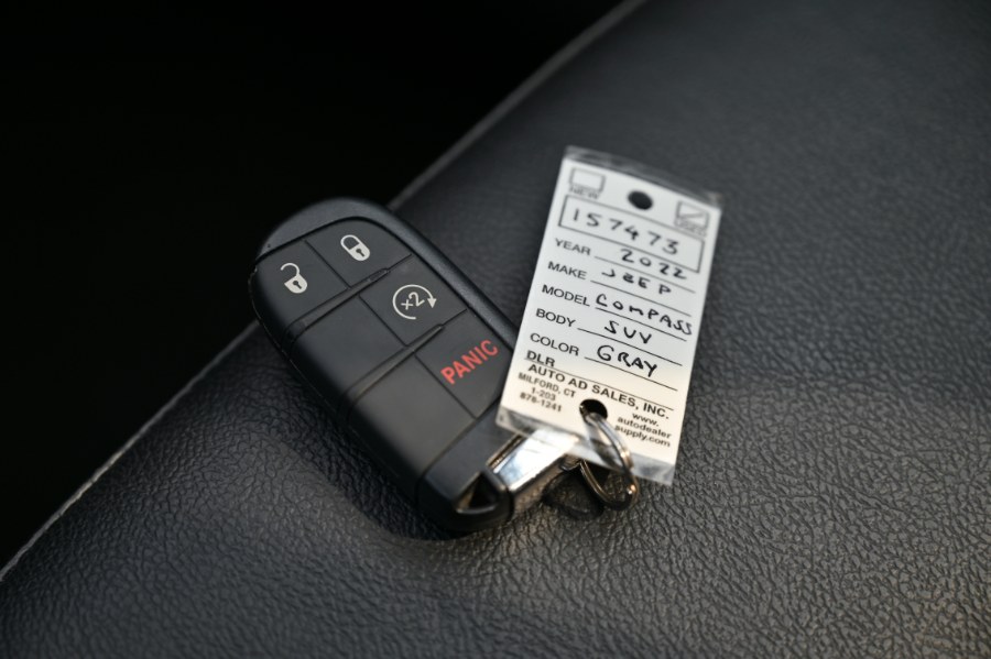 2022 Jeep Compass Limited 4x4, available for sale in Waterbury, Connecticut | Highline Car Connection. Waterbury, Connecticut 2022 Jeep Compass Limited 4x4, available for sale in Waterbury, Connecticut | Highline Car Connection. Waterbury, Connecticut