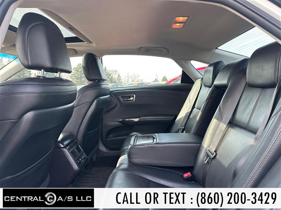 2016 Toyota Avalon 4dr Sdn Limited (Natl), available for sale in East Windsor, Connecticut | Central A/S LLC. East Windsor, Connecticut 2016 Toyota Avalon 4dr Sdn Limited (Natl), available for sale in East Windsor, Connecticut | Central A/S LLC. East Windsor, Connecticut
