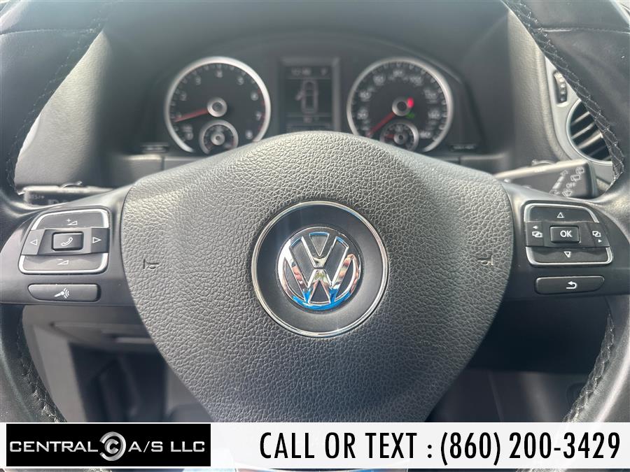 2016 Volkswagen Tiguan 2WD 4dr Auto SE, available for sale in East Windsor, Connecticut | Central A/S LLC. East Windsor, Connecticut 2016 Volkswagen Tiguan 2WD 4dr Auto SE, available for sale in East Windsor, Connecticut | Central A/S LLC. East Windsor, Connecticut