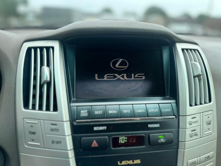 2004 Lexus RX 330 4dr SUV AWD, available for sale in Springfield, Massachusetts | Auto Globe LLC. Springfield, Massachusetts 2004 Lexus RX 330 4dr SUV AWD, available for sale in Springfield, Massachusetts | Auto Globe LLC. Springfield, Massachusetts