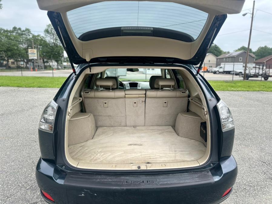 2004 Lexus RX 330 4dr SUV AWD, available for sale in Springfield, Massachusetts | Auto Globe LLC. Springfield, Massachusetts 2004 Lexus RX 330 4dr SUV AWD, available for sale in Springfield, Massachusetts | Auto Globe LLC. Springfield, Massachusetts