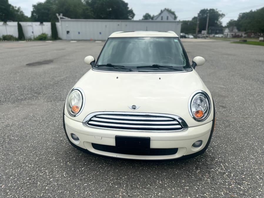 Used 2010 MINI Cooper Clubman in Springfield, Massachusetts | Auto Globe LLC. Springfield, Massachusetts