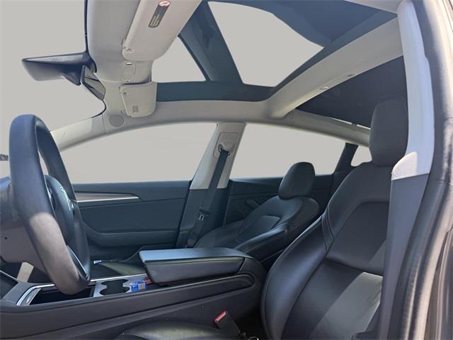 2021 Tesla Model 3 Standard Range Plus, available for sale in Stratford, Connecticut | Wiz Leasing Inc. Stratford, Connecticut 2021 Tesla Model 3 Standard Range Plus, available for sale in Stratford, Connecticut | Wiz Leasing Inc. Stratford, Connecticut