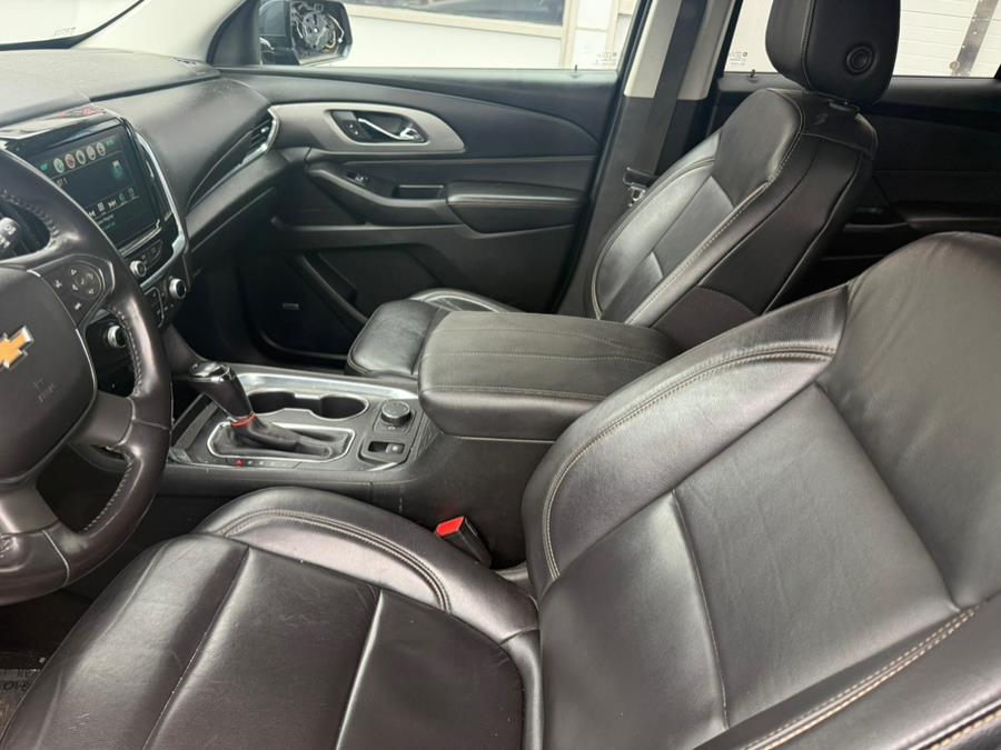 2018 Chevrolet Traverse AWD 4dr LT Leather w/3LT, available for sale in Bridgeport, Connecticut | CT Auto. Bridgeport, Connecticut 2018 Chevrolet Traverse AWD 4dr LT Leather w/3LT, available for sale in Bridgeport, Connecticut | CT Auto. Bridgeport, Connecticut