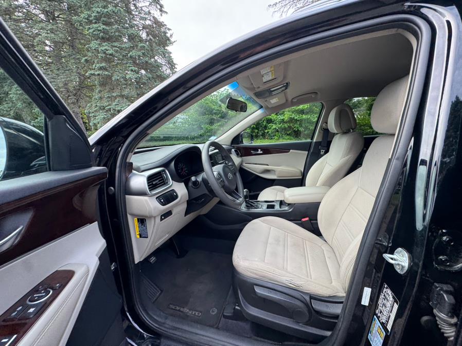 2016 Kia Sorento AWD 4dr 3.3L LX, available for sale in Waterbury, Connecticut | Platinum Auto Care. Waterbury, Connecticut 2016 Kia Sorento AWD 4dr 3.3L LX, available for sale in Waterbury, Connecticut | Platinum Auto Care. Waterbury, Connecticut
