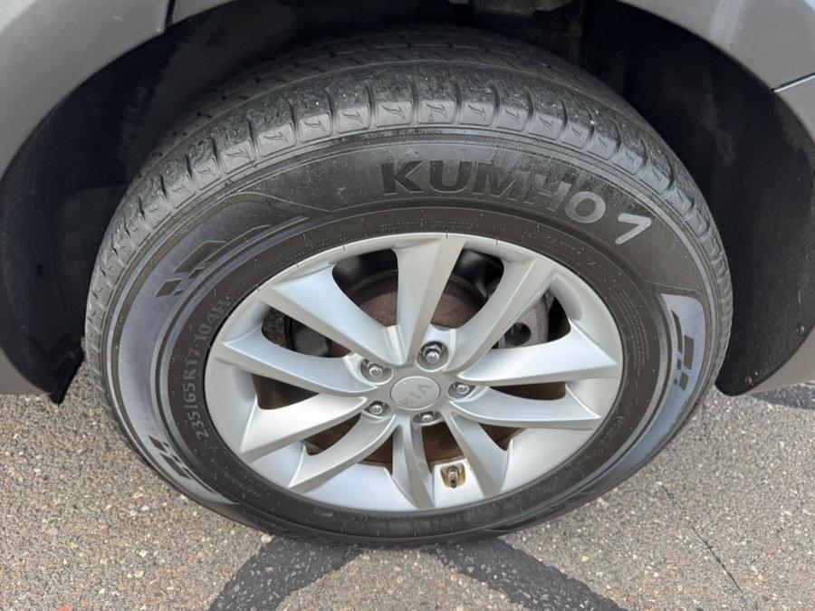 2016 Kia Sorento AWD 4dr 3.3L LX, available for sale in Waterbury, Connecticut | Platinum Auto Care. Waterbury, Connecticut 2016 Kia Sorento AWD 4dr 3.3L LX, available for sale in Waterbury, Connecticut | Platinum Auto Care. Waterbury, Connecticut