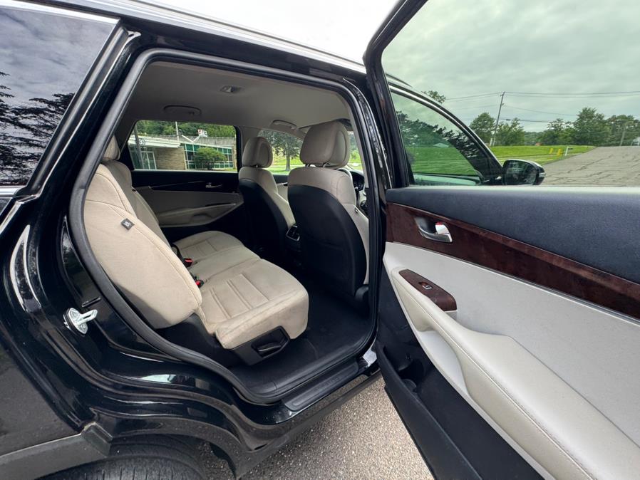 2016 Kia Sorento AWD 4dr 3.3L LX, available for sale in Waterbury, Connecticut | Platinum Auto Care. Waterbury, Connecticut 2016 Kia Sorento AWD 4dr 3.3L LX, available for sale in Waterbury, Connecticut | Platinum Auto Care. Waterbury, Connecticut