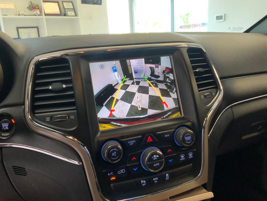 2015 Jeep Grand Cherokee 4WD 4dr Limited, available for sale in Hartford, Connecticut | Franklin Motors Auto Sales LLC. Hartford, Connecticut 2015 Jeep Grand Cherokee 4WD 4dr Limited, available for sale in Hartford, Connecticut | Franklin Motors Auto Sales LLC. Hartford, Connecticut