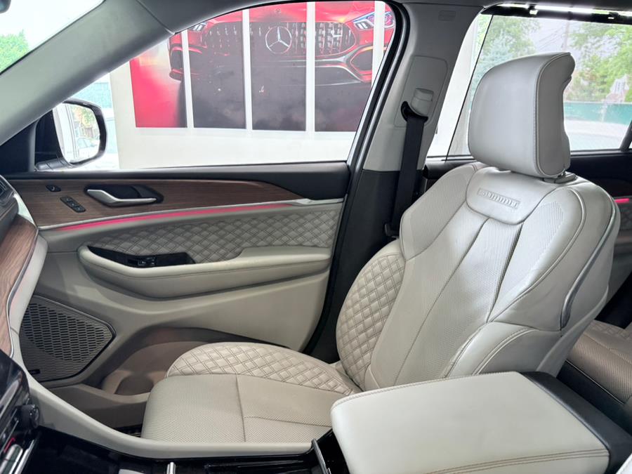2021 Jeep Grand Cherokee L Summit 4x4, available for sale in Franklin Square, New York | Luxury Motor Club. Franklin Square, New York 2021 Jeep Grand Cherokee L Summit 4x4, available for sale in Franklin Square, New York | Luxury Motor Club. Franklin Square, New York