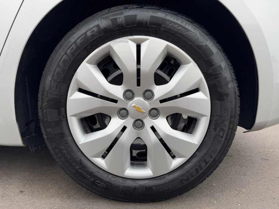 2013 Chevrolet Cruze 4dr Sdn Auto LS, available for sale in Ortonville, Michigan | Marsh Auto Sales LLC. Ortonville, Michigan 2013 Chevrolet Cruze 4dr Sdn Auto LS, available for sale in Ortonville, Michigan | Marsh Auto Sales LLC. Ortonville, Michigan