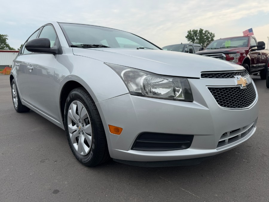 2013 Chevrolet Cruze 4dr Sdn Auto LS, available for sale in Ortonville, Michigan | Marsh Auto Sales LLC. Ortonville, Michigan 2013 Chevrolet Cruze 4dr Sdn Auto LS, available for sale in Ortonville, Michigan | Marsh Auto Sales LLC. Ortonville, Michigan