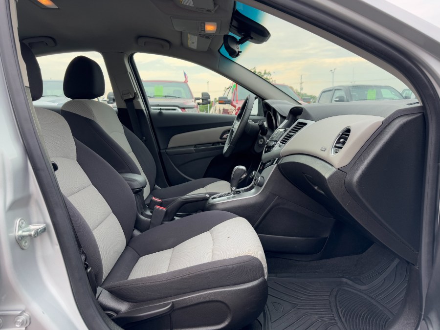 2013 Chevrolet Cruze 4dr Sdn Auto LS, available for sale in Ortonville, Michigan | Marsh Auto Sales LLC. Ortonville, Michigan 2013 Chevrolet Cruze 4dr Sdn Auto LS, available for sale in Ortonville, Michigan | Marsh Auto Sales LLC. Ortonville, Michigan