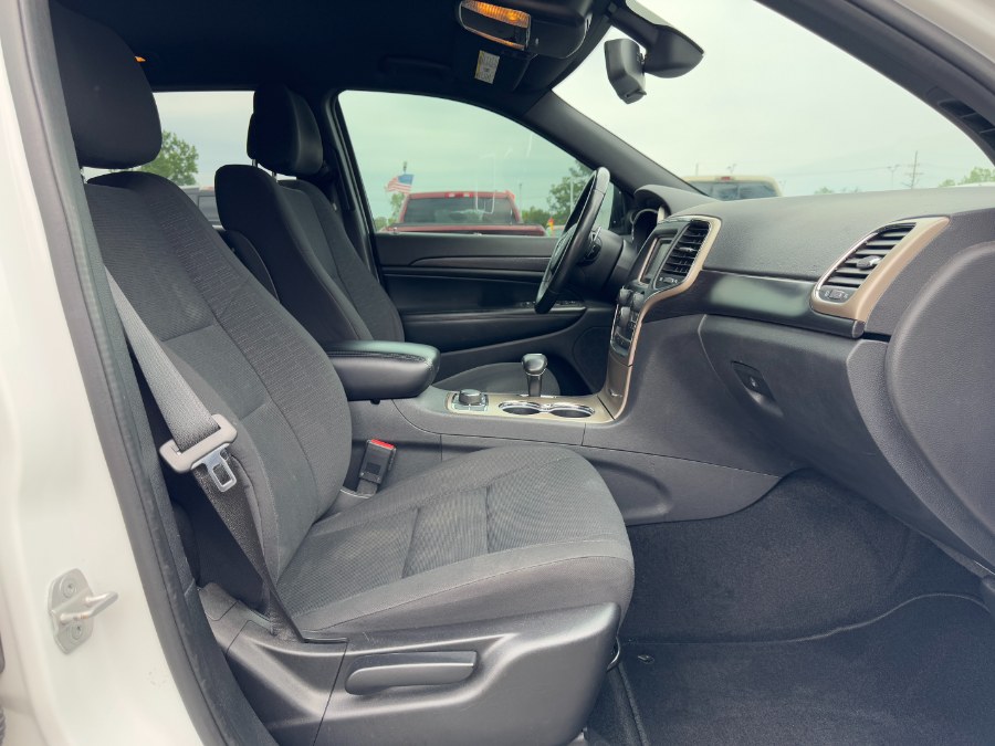 2014 Jeep Grand Cherokee 4WD 4dr Laredo, available for sale in Ortonville, Michigan | Marsh Auto Sales LLC. Ortonville, Michigan 2014 Jeep Grand Cherokee 4WD 4dr Laredo, available for sale in Ortonville, Michigan | Marsh Auto Sales LLC. Ortonville, Michigan