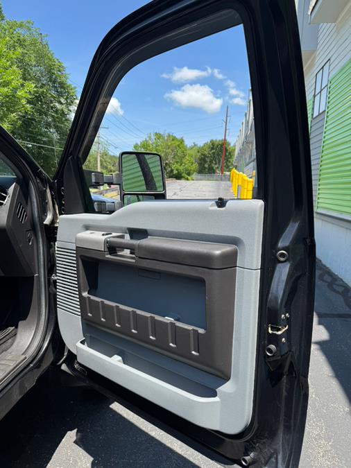 2015 Ford Super Duty F-350 SRW 4WD Reg Cab 137" XLT, available for sale in Ashland, Massachusetts | New Beginning Auto Service Inc. Ashland, Massachusetts 2015 Ford Super Duty F-350 SRW 4WD Reg Cab 137" XLT, available for sale in Ashland, Massachusetts | New Beginning Auto Service Inc. Ashland, Massachusetts