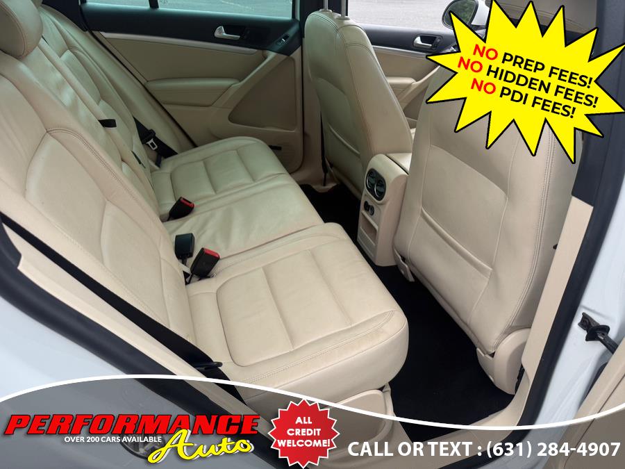 2015 Volkswagen Tiguan 4MOTION 4dr Auto R-Line, available for sale in Bohemia, New York | Performance Auto Inc. Bohemia, New York 2015 Volkswagen Tiguan 4MOTION 4dr Auto R-Line, available for sale in Bohemia, New York | Performance Auto Inc. Bohemia, New York