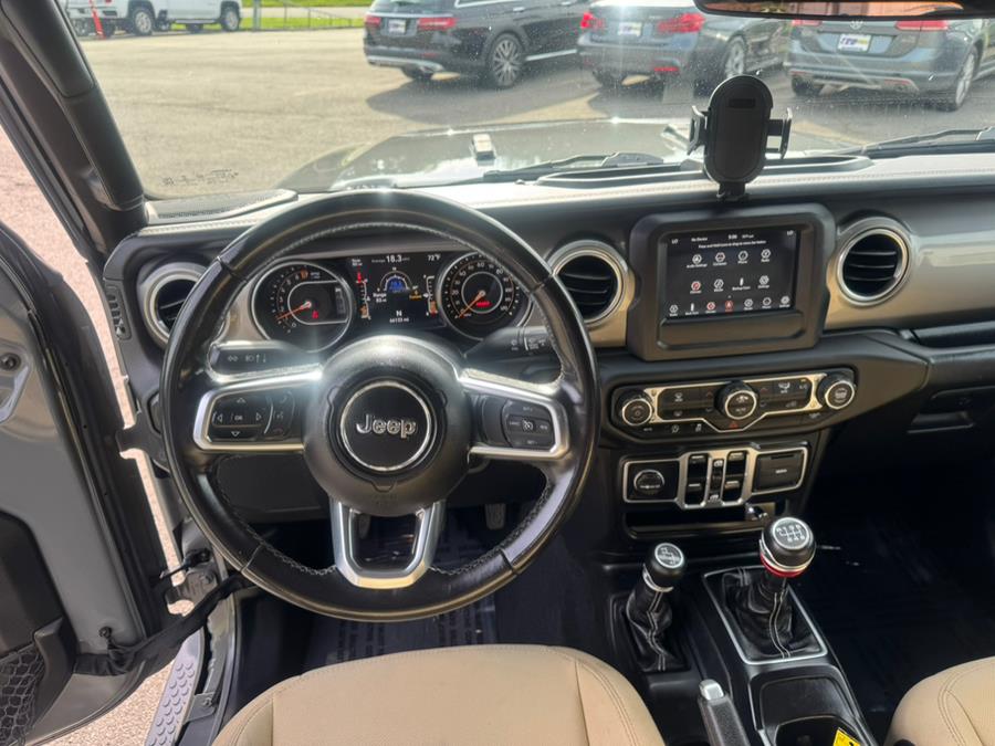 2018 Jeep Wrangler Unlimited Sahara 4x4, available for sale in Berlin, Connecticut | Tru Auto Mall. Berlin, Connecticut 2018 Jeep Wrangler Unlimited Sahara 4x4, available for sale in Berlin, Connecticut | Tru Auto Mall. Berlin, Connecticut