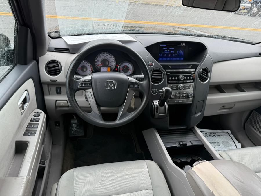 2015 Honda Pilot 4WD 4dr LX, available for sale in Brooklyn, New York | Worlds Best Auto Inc. Brooklyn, New York 2015 Honda Pilot 4WD 4dr LX, available for sale in Brooklyn, New York | Worlds Best Auto Inc. Brooklyn, New York