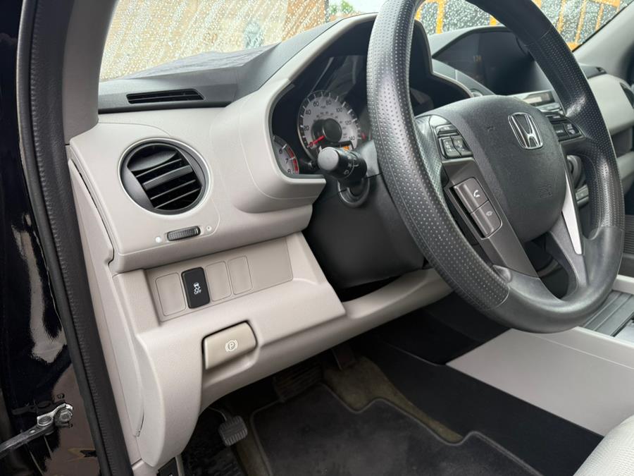 2015 Honda Pilot 4WD 4dr LX, available for sale in Brooklyn, New York | Worlds Best Auto Inc. Brooklyn, New York 2015 Honda Pilot 4WD 4dr LX, available for sale in Brooklyn, New York | Worlds Best Auto Inc. Brooklyn, New York