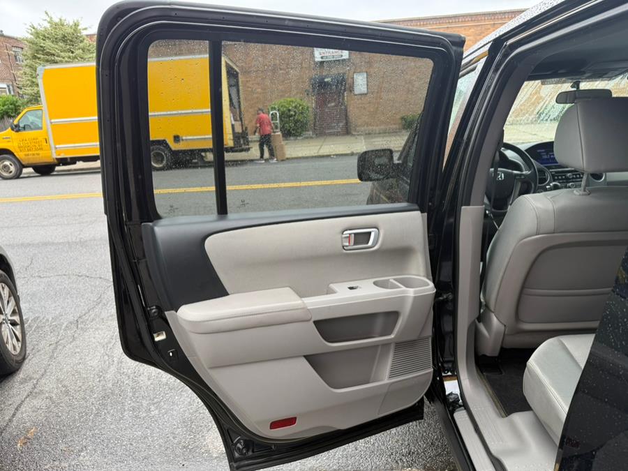 2015 Honda Pilot 4WD 4dr LX, available for sale in Brooklyn, New York | Worlds Best Auto Inc. Brooklyn, New York 2015 Honda Pilot 4WD 4dr LX, available for sale in Brooklyn, New York | Worlds Best Auto Inc. Brooklyn, New York