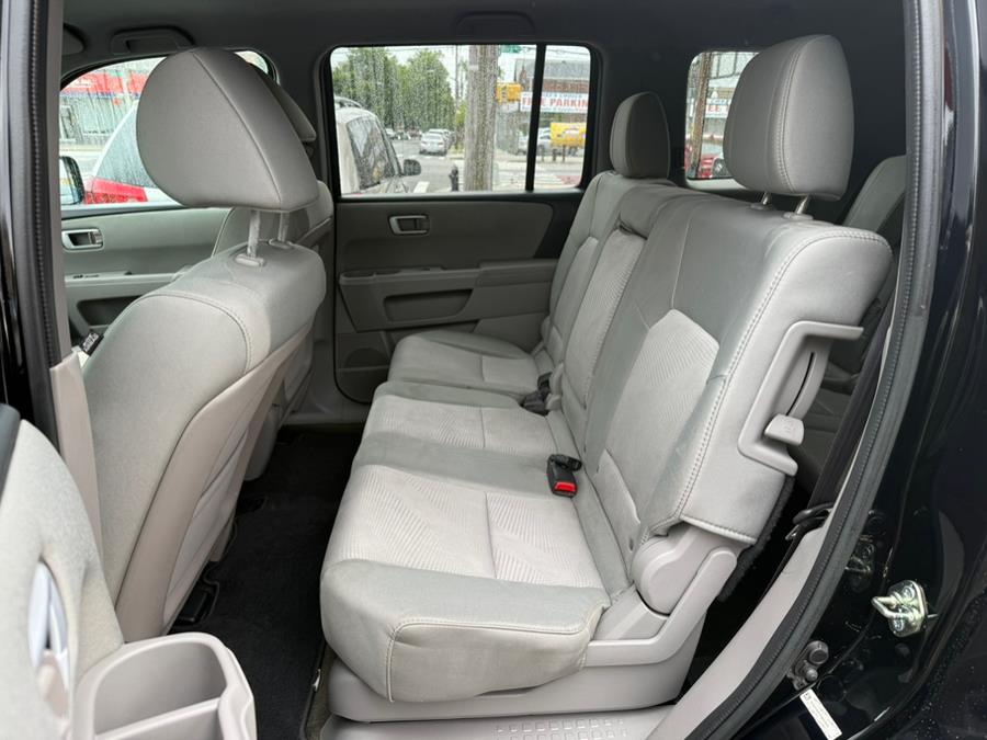 2015 Honda Pilot 4WD 4dr LX, available for sale in Brooklyn, New York | Worlds Best Auto Inc. Brooklyn, New York 2015 Honda Pilot 4WD 4dr LX, available for sale in Brooklyn, New York | Worlds Best Auto Inc. Brooklyn, New York