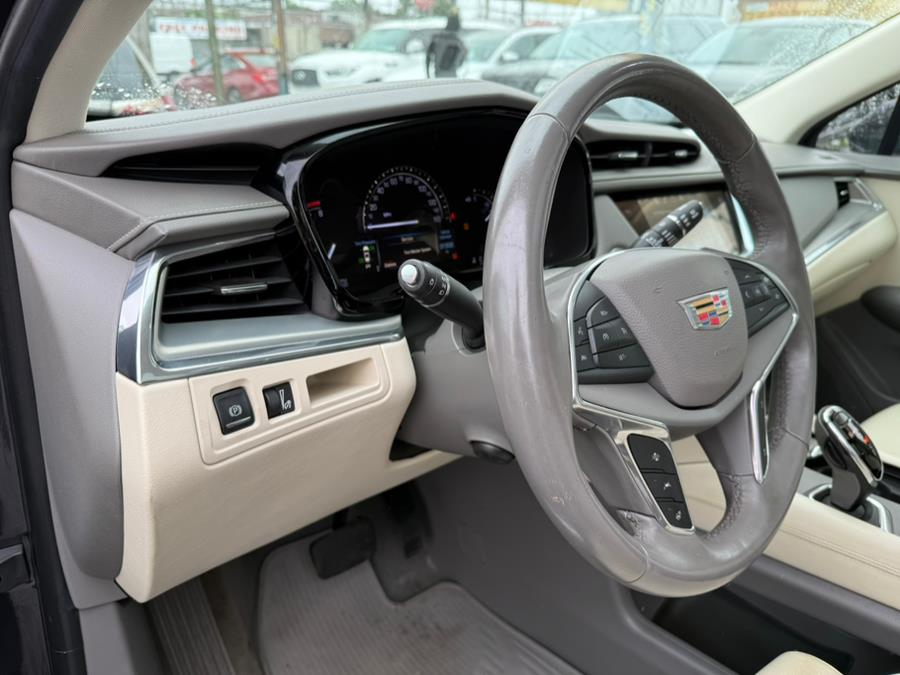 2017 Cadillac XT5 FWD 4dr Luxury, available for sale in Brooklyn, New York | Worlds Best Auto Inc. Brooklyn, New York 2017 Cadillac XT5 FWD 4dr Luxury, available for sale in Brooklyn, New York | Worlds Best Auto Inc. Brooklyn, New York