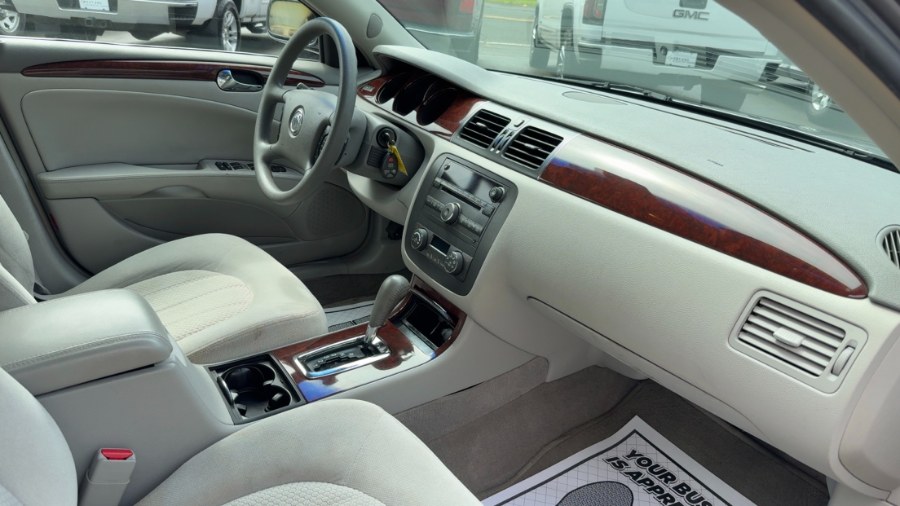 2007 Buick Lucerne 4dr Sdn V6 CX, available for sale in Waterbury, Connecticut | West End Automotive Center. Waterbury, Connecticut 2007 Buick Lucerne 4dr Sdn V6 CX, available for sale in Waterbury, Connecticut | West End Automotive Center. Waterbury, Connecticut