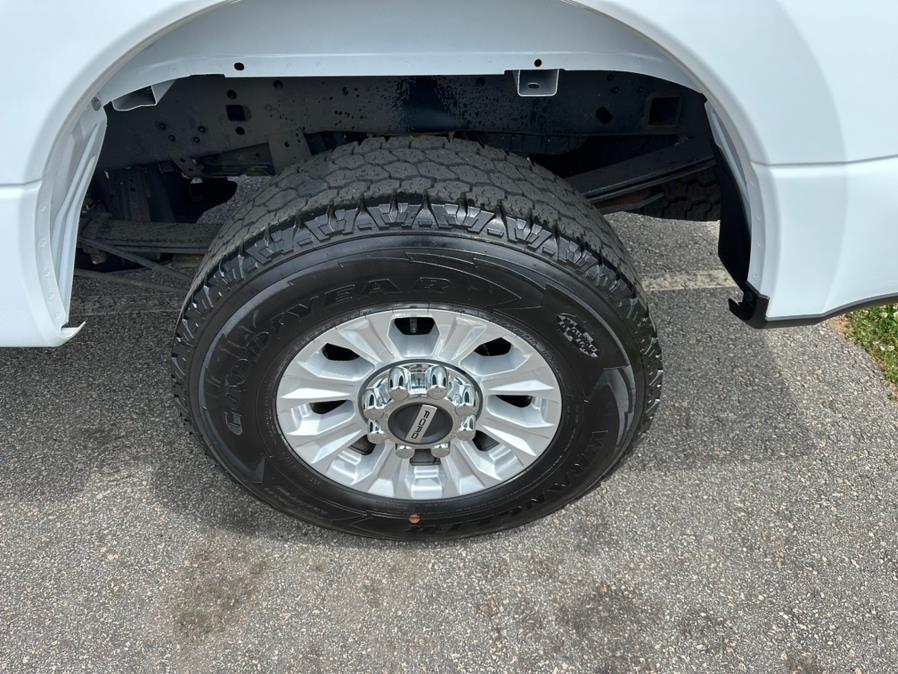 2022 Ford Super Duty F-250 SRW XL 4WD Reg Cab 8'' Box, available for sale in South Windsor, Connecticut | Mike And Tony Auto Sales, Inc. South Windsor, Connecticut 2022 Ford Super Duty F-250 SRW XL 4WD Reg Cab 8'' Box, available for sale in South Windsor, Connecticut | Mike And Tony Auto Sales, Inc. South Windsor, Connecticut