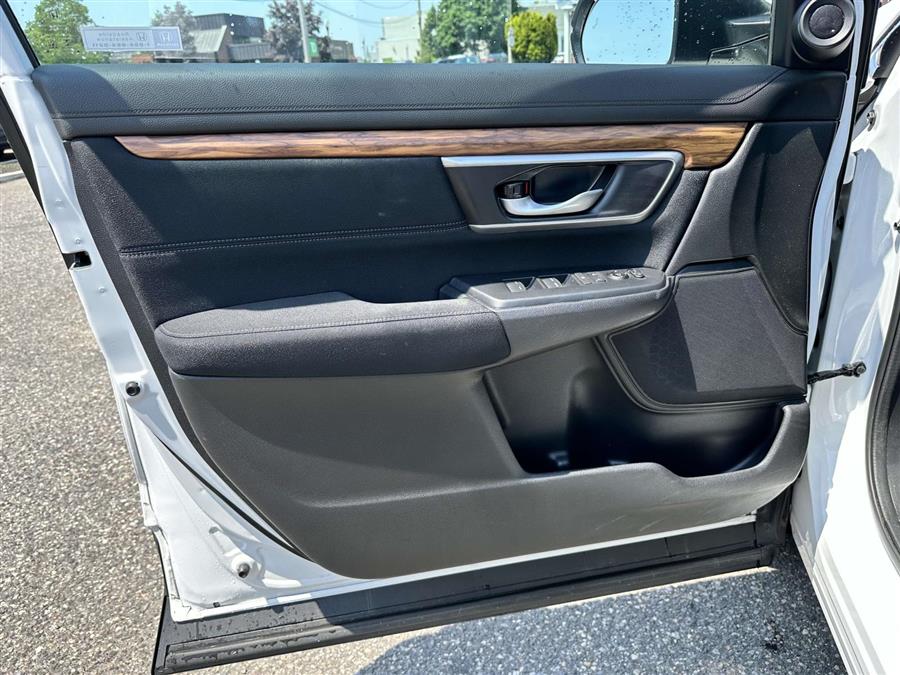 2022 Honda Cr-v EX, available for sale in Patchogue, New York | Baron Supercenter. Patchogue, New York 2022 Honda Cr-v EX, available for sale in Patchogue, New York | Baron Supercenter. Patchogue, New York