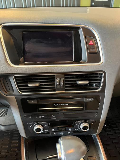 2016 Audi Q5 quattro 4dr 2.0T Premium Plus, available for sale in West Hartford, Connecticut | AutoMax. West Hartford, Connecticut 2016 Audi Q5 quattro 4dr 2.0T Premium Plus, available for sale in West Hartford, Connecticut | AutoMax. West Hartford, Connecticut