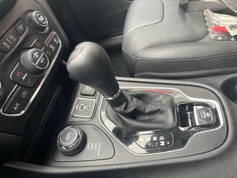 2019 Jeep Cherokee Limited 4X4, available for sale in Maple Shade, New Jersey | Car Revolution. Maple Shade, New Jersey 2019 Jeep Cherokee Limited 4X4, available for sale in Maple Shade, New Jersey | Car Revolution. Maple Shade, New Jersey