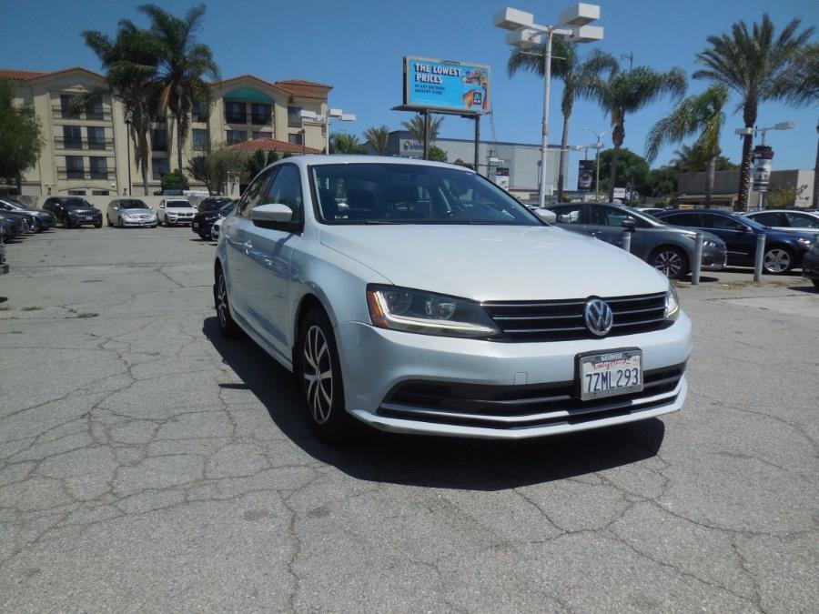 2017 Volkswagen Jetta 1.4T SE Auto, available for sale in Hawaiian Gardens, California | Luxe Motors. Hawaiian Gardens, California 2017 Volkswagen Jetta 1.4T SE Auto, available for sale in Hawaiian Gardens, California | Luxe Motors. Hawaiian Gardens, California