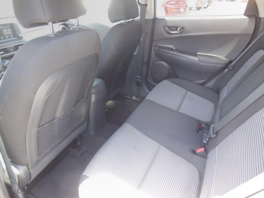 2019 Hyundai Kona SEL Auto FWD, available for sale in Hawaiian Gardens, California | Luxe Motors. Hawaiian Gardens, California 2019 Hyundai Kona SEL Auto FWD, available for sale in Hawaiian Gardens, California | Luxe Motors. Hawaiian Gardens, California