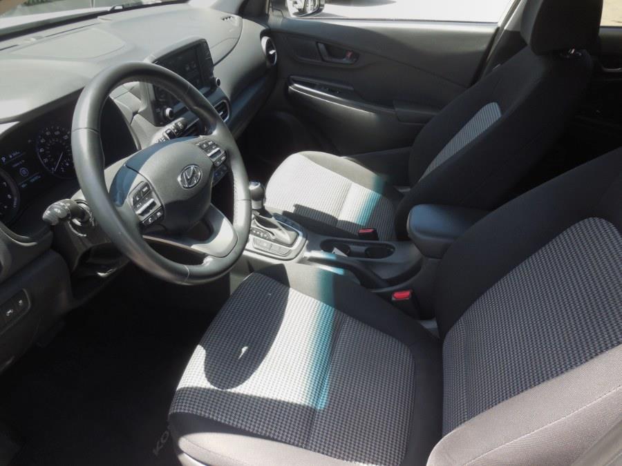 2019 Hyundai Kona SEL Auto FWD, available for sale in Hawaiian Gardens, California | Luxe Motors. Hawaiian Gardens, California 2019 Hyundai Kona SEL Auto FWD, available for sale in Hawaiian Gardens, California | Luxe Motors. Hawaiian Gardens, California