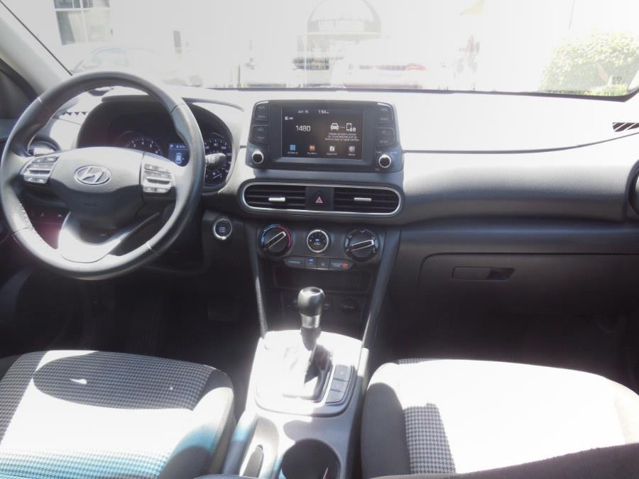 2019 Hyundai Kona SEL Auto FWD, available for sale in Hawaiian Gardens, California | Luxe Motors. Hawaiian Gardens, California 2019 Hyundai Kona SEL Auto FWD, available for sale in Hawaiian Gardens, California | Luxe Motors. Hawaiian Gardens, California