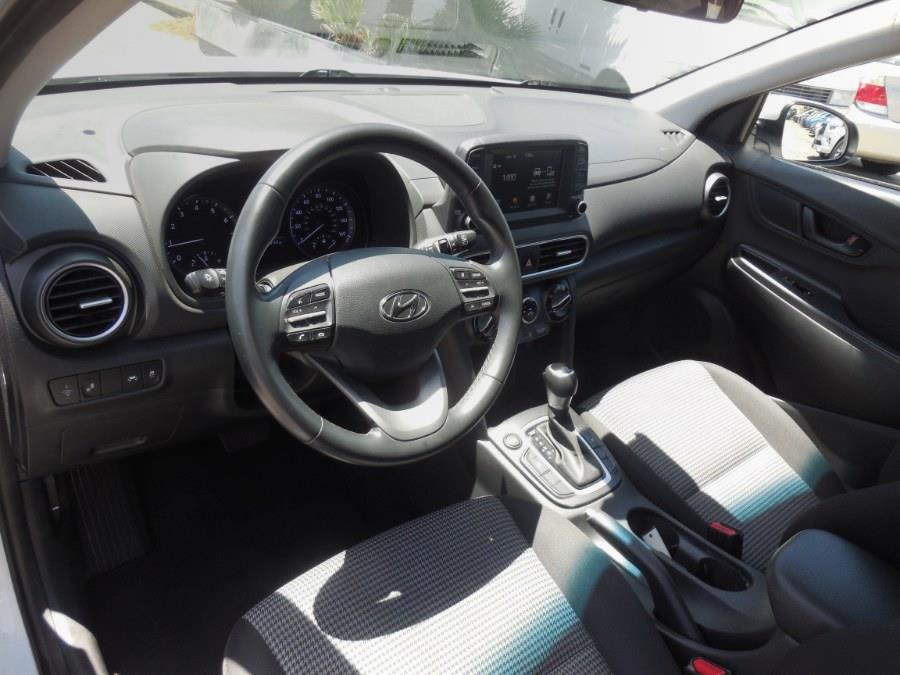 2019 Hyundai Kona SEL Auto FWD, available for sale in Hawaiian Gardens, California | Luxe Motors. Hawaiian Gardens, California 2019 Hyundai Kona SEL Auto FWD, available for sale in Hawaiian Gardens, California | Luxe Motors. Hawaiian Gardens, California