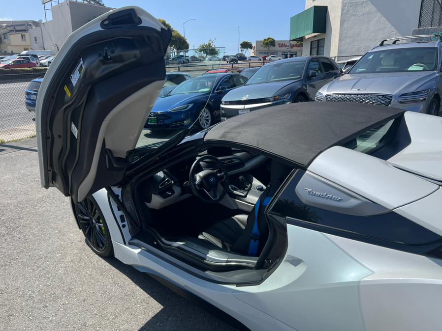2019 BMW i8 Roadster, available for sale in Daly City, California | Green Light Auto Wholesale. Daly City, California 2019 BMW i8 Roadster, available for sale in Daly City, California | Green Light Auto Wholesale. Daly City, California