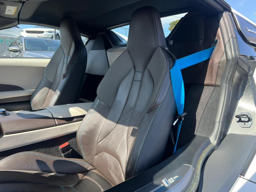 2019 BMW i8 Roadster, available for sale in Daly City, California | Green Light Auto Wholesale. Daly City, California 2019 BMW i8 Roadster, available for sale in Daly City, California | Green Light Auto Wholesale. Daly City, California